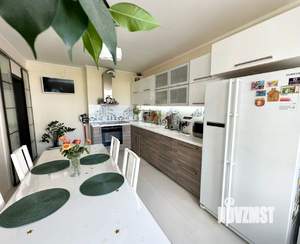3-к квартира, вторичка, 97м2, 6/15 этаж